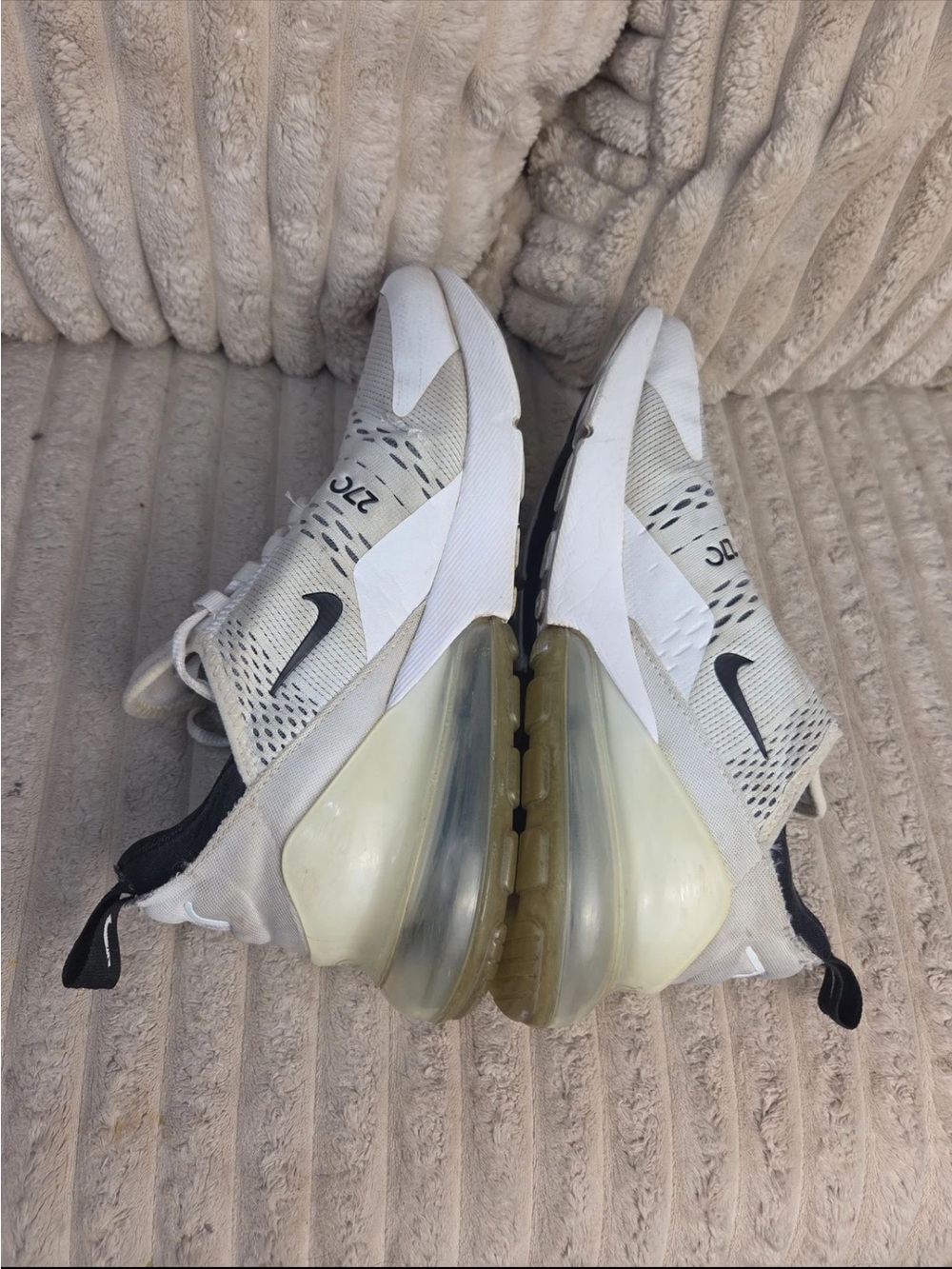 Nike Air Max 270 White Black Low Top Athletic Running Sneakers Men’s Size 9 - Picture 6 of 10
